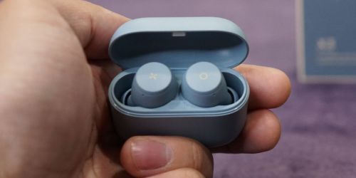Bluetooth Wireless Earbuds w/ Charging Case Just $23.99 Shipped on Amazon | Waterproof & 4 Color Choices!