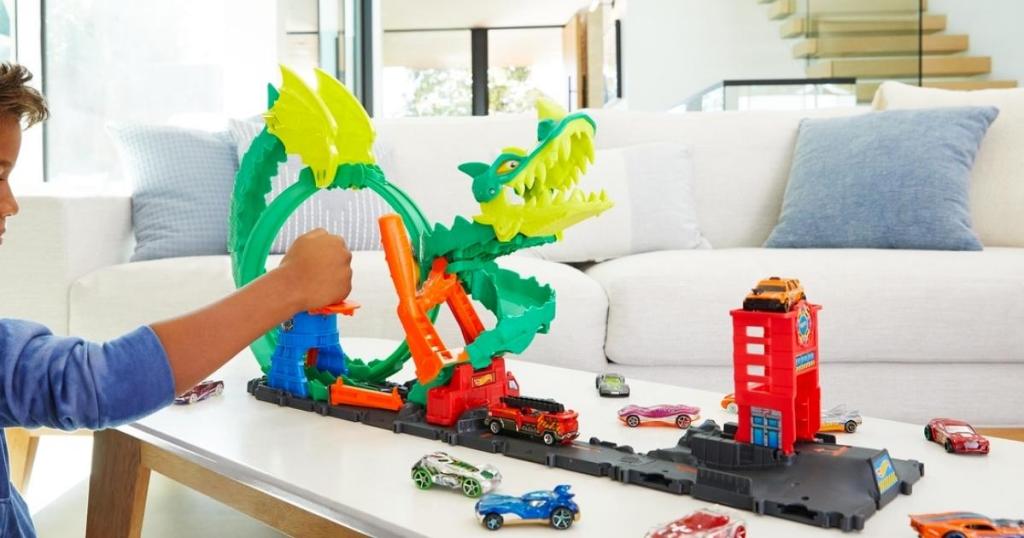 Hot Wheels City Dragon Drive Firefight Playset