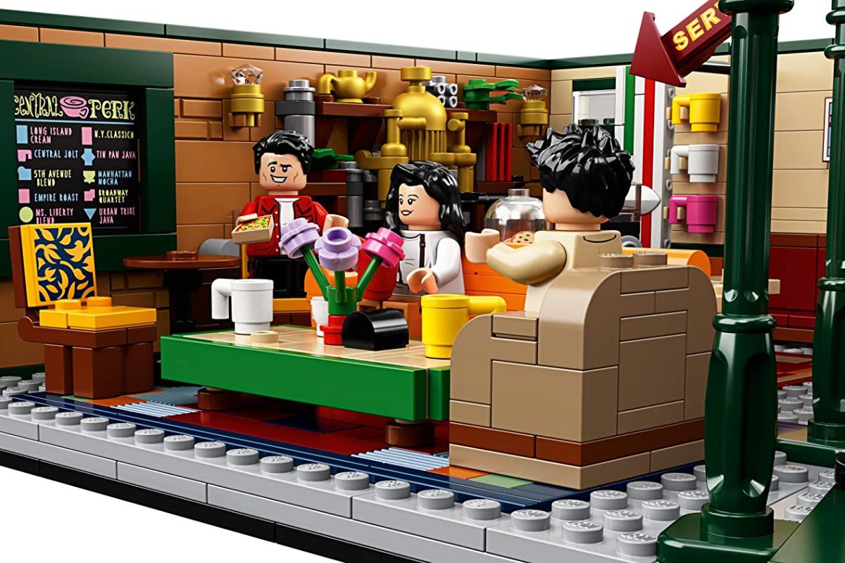 LEGO friends central perk set close up of detail