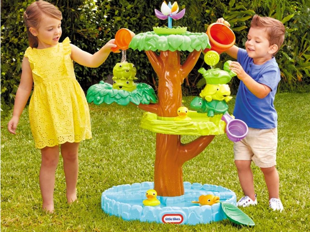 Little Tikes Magic Flower Water Table w/ Blooming Flower