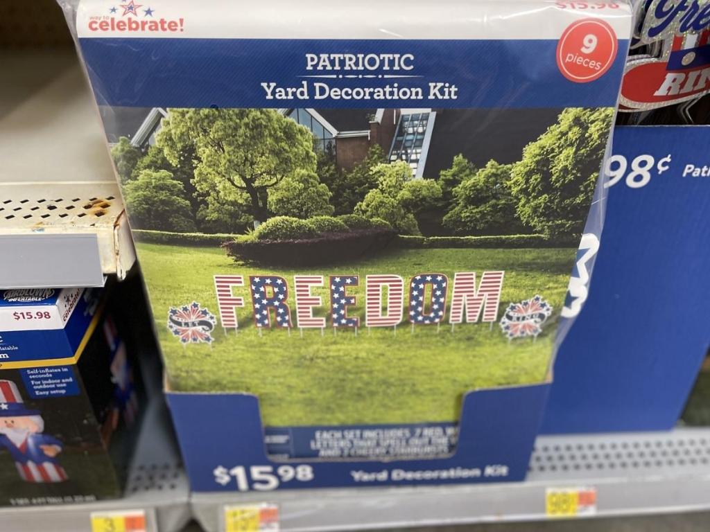 Patriotic Yard Decoration Kit