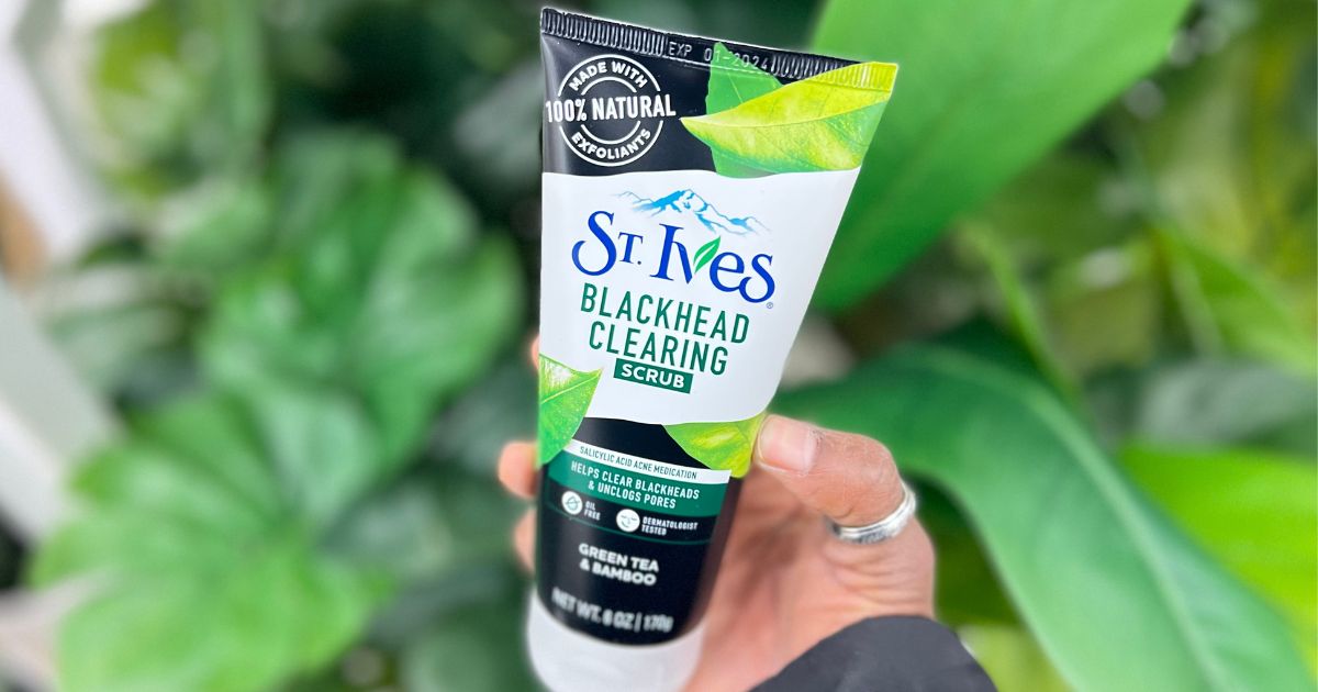 St. Ives Blackhead Clearing Face Scrub Just $3 Each Shipped on Amazon