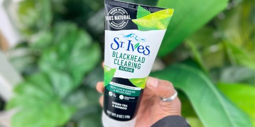 St. Ives Blackhead Clearing Face Scrub Only $3 Shipped on Amazon