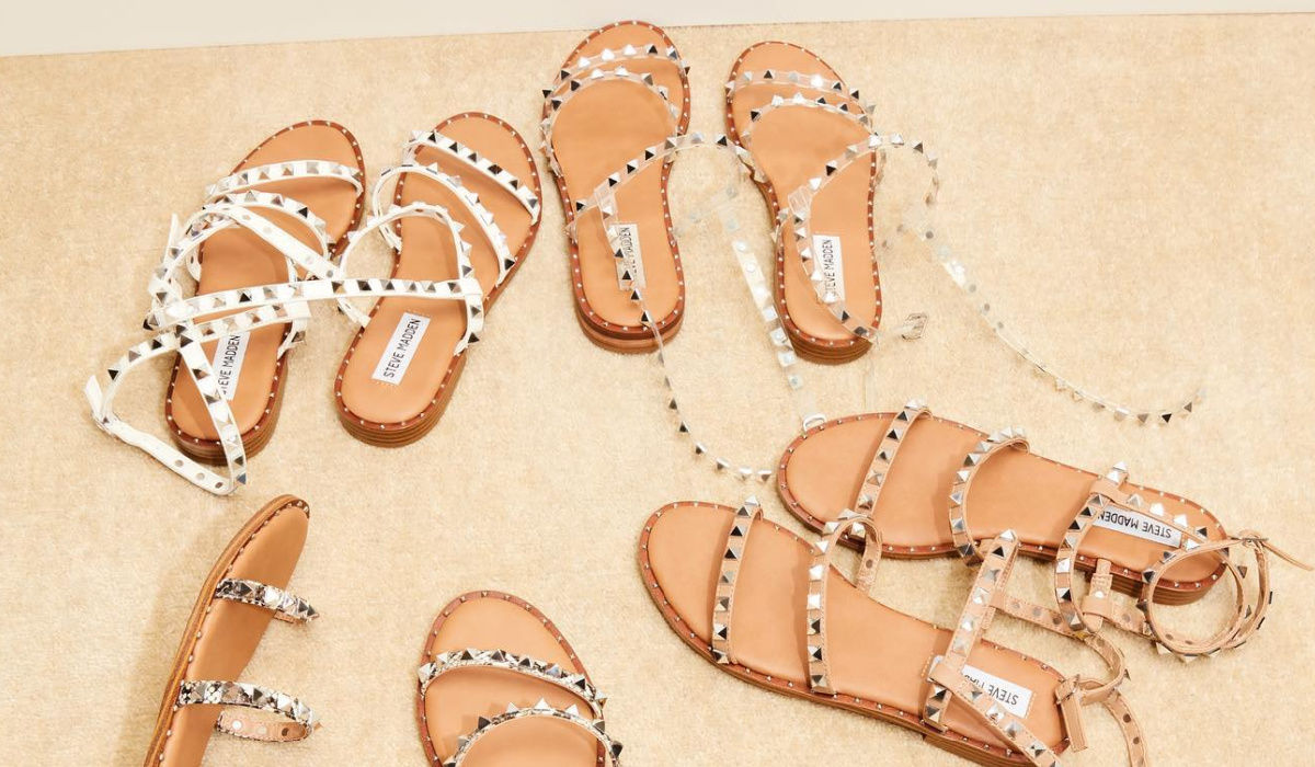 Steve Madden Women's Travel Sandals Only $24.97 on Amazon 