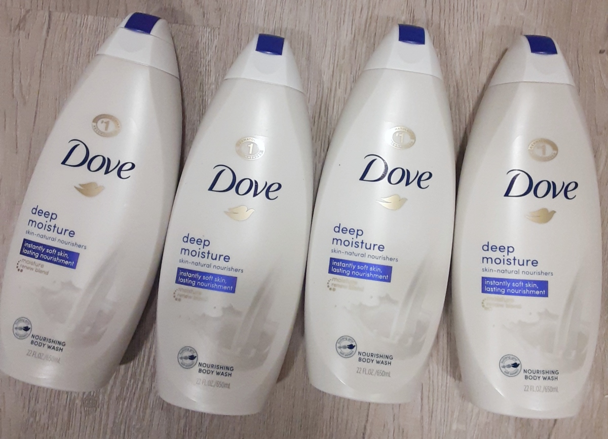 Dove Body Wash 4-Count Just $13.50 Shipped on Amazon ($3.37 Each!)