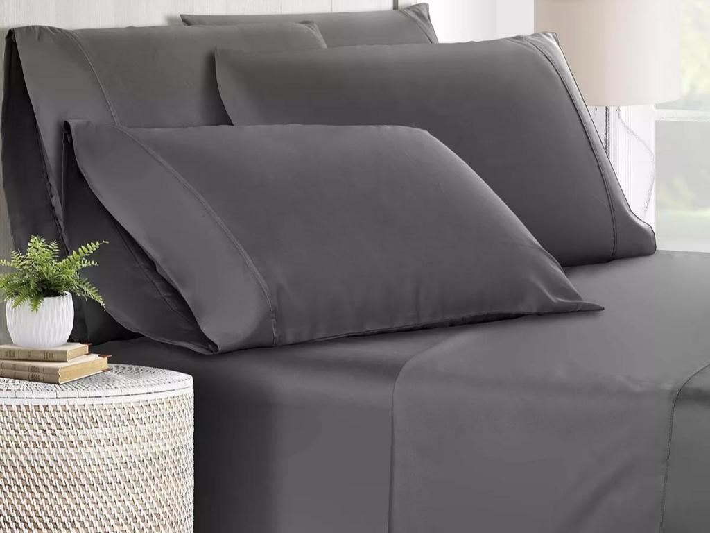 Fairfield Square Collection 1,000 Thread Count Solid Sateen 6-Piece Sheet Set