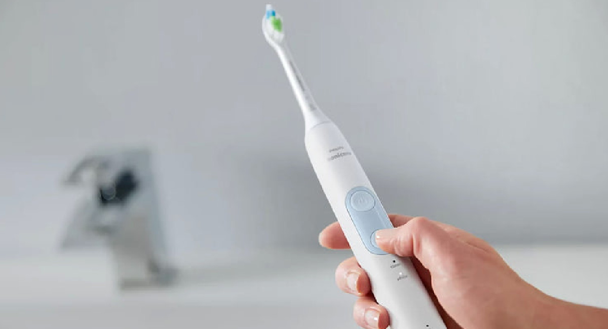 stortbui snelheid metalen Philips Sonicare Rechargeable Toothbrush 2-Pack Only $74.98 Shipped for  Costco Members (Reg. $100) | Hip2Save