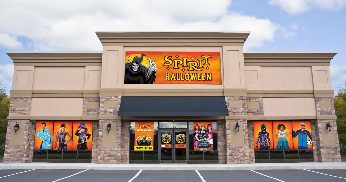 Spirit Halloween is Offering FREE Candy & Tote Bags