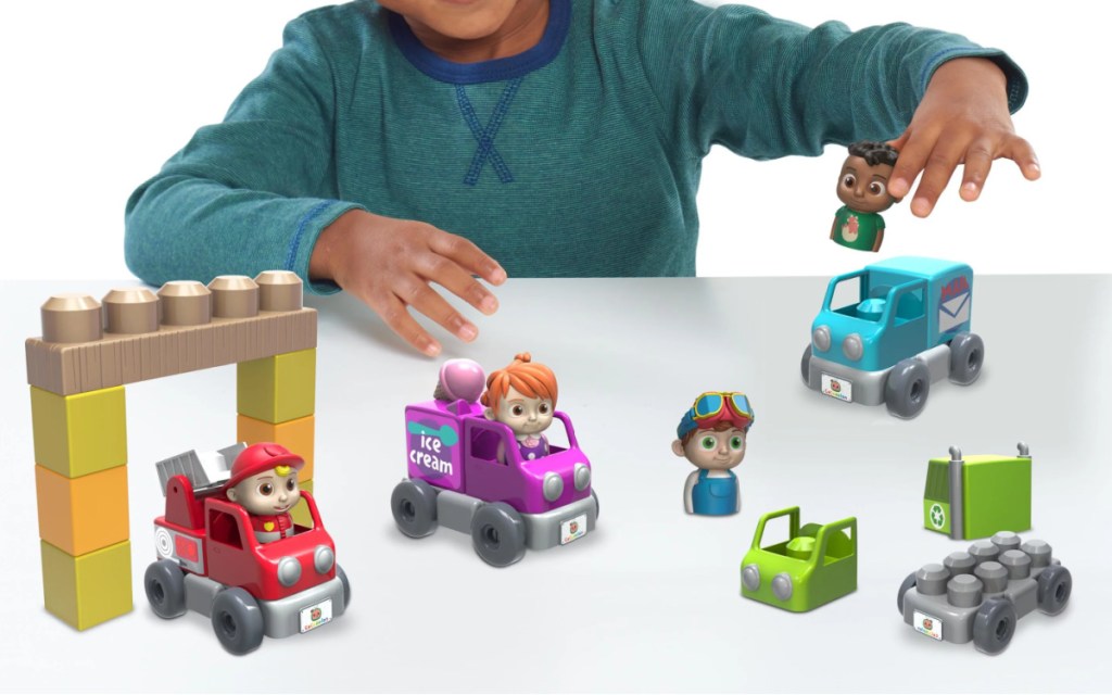 Cocomelon Build A Vehicle Playset