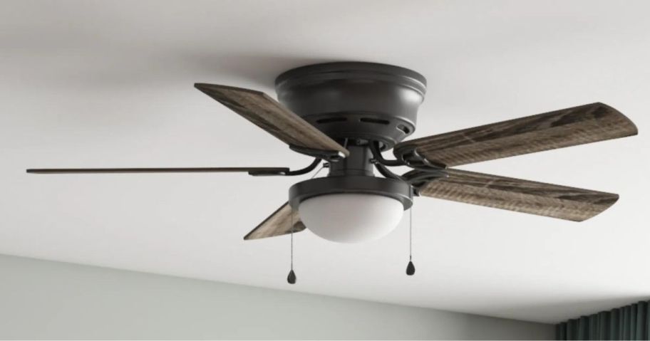 Harbor Breeze Armitage 52-in Matte Black Indoor Flush Mount Ceiling Fan with Light
