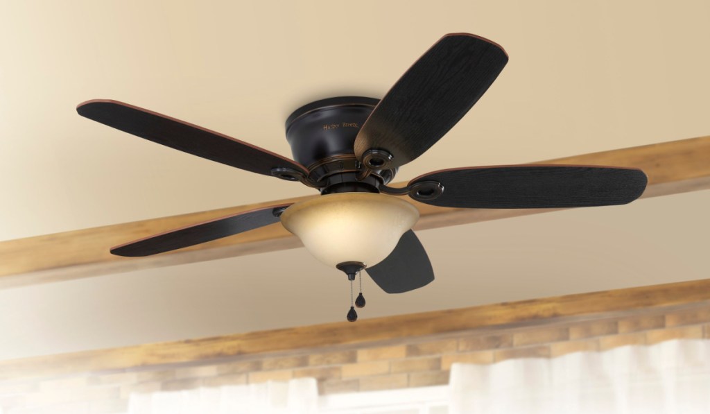 ceiling fan light in home