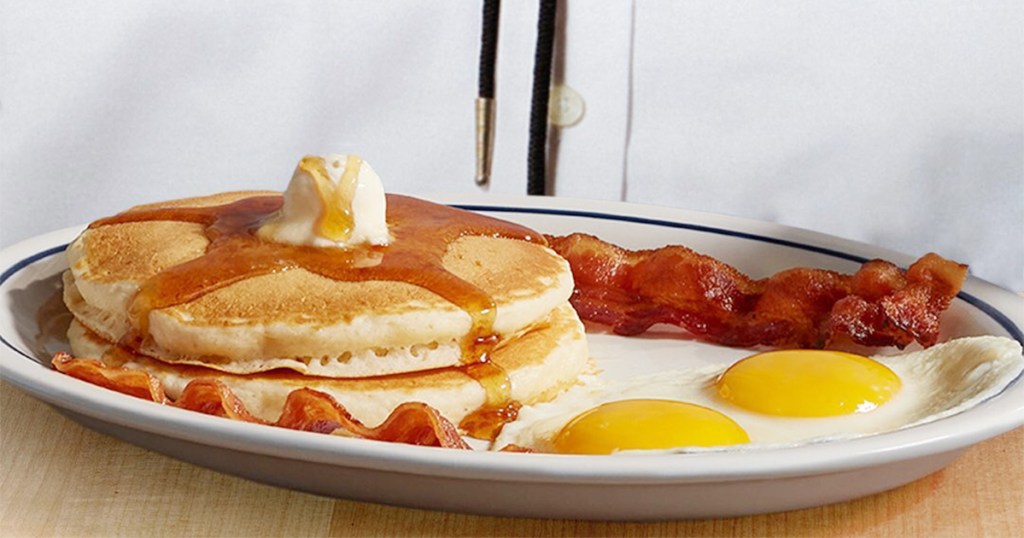 pancakes bacon eggs at ihop