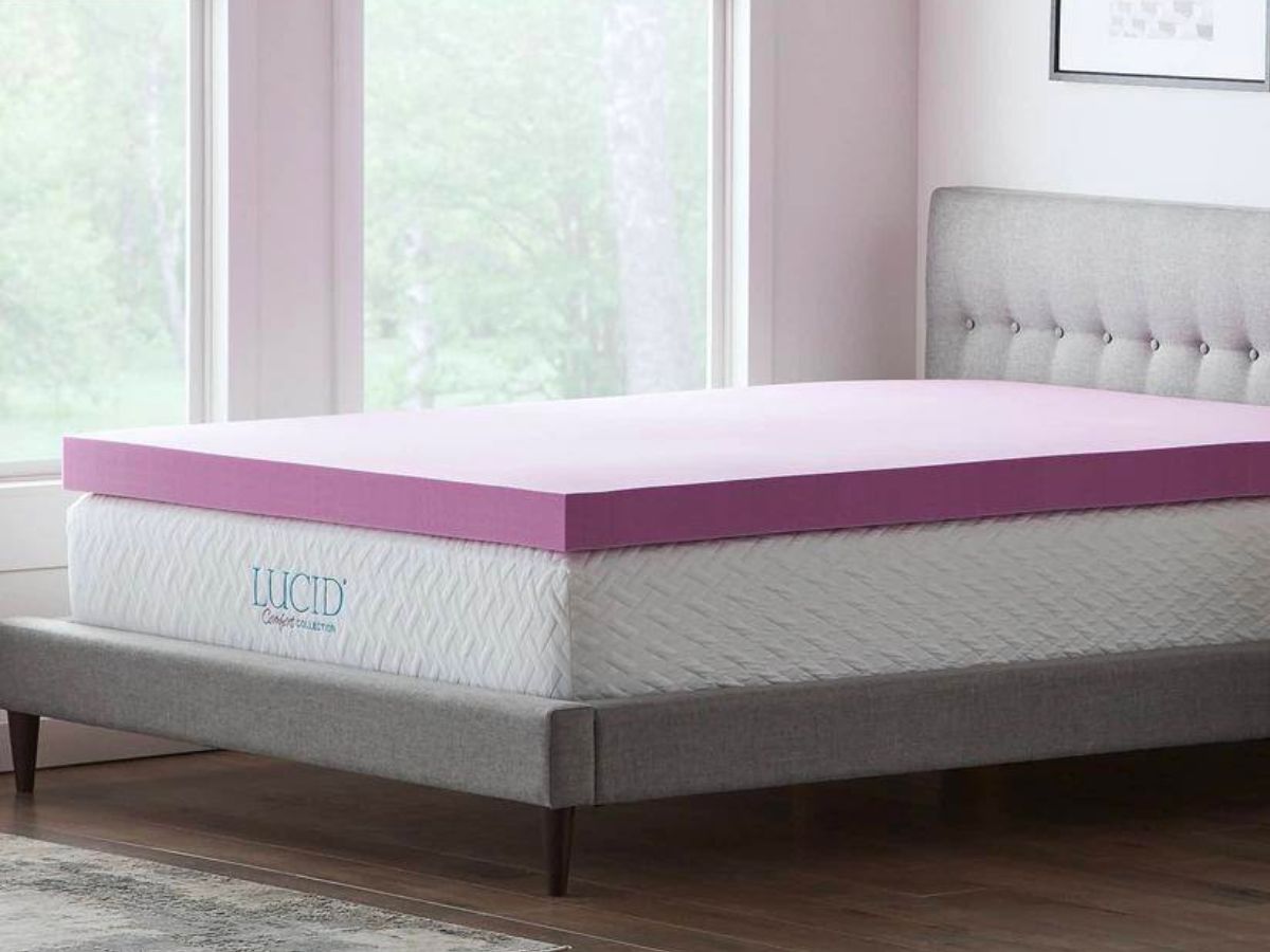 Lucid Comfort Collection 4 Inch Lavender and Aloe Infused Memory Foam Topper on a King bed