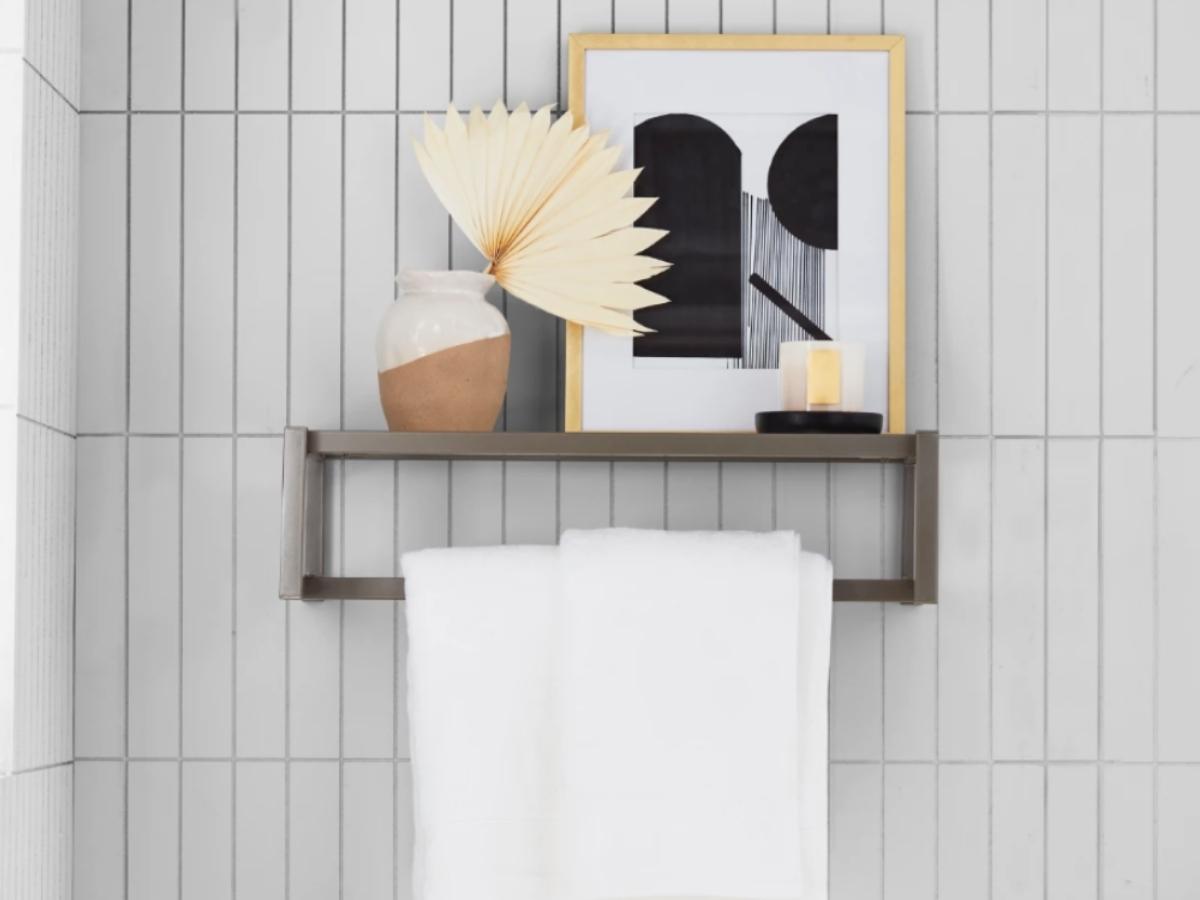 Studio 3B Wall Shelf with Towel Bar