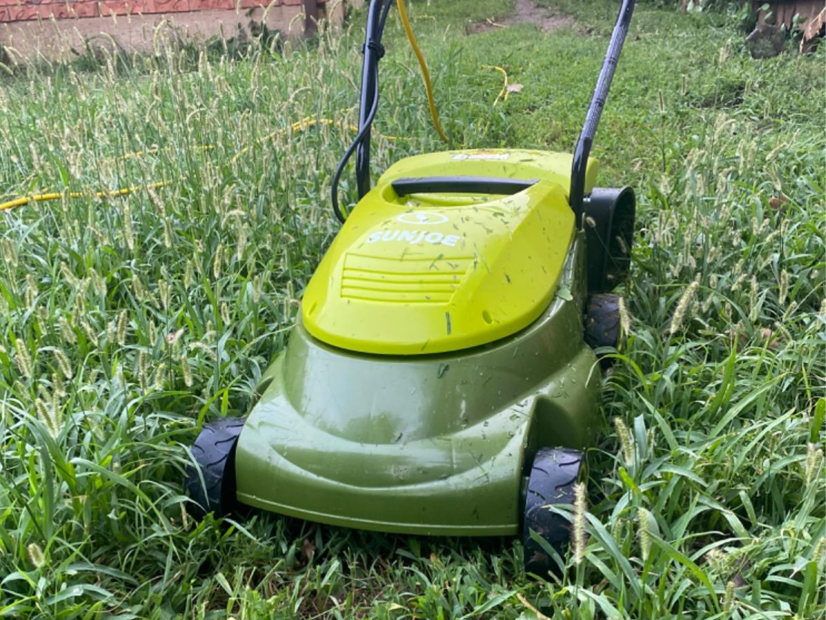 Sun Joe Electric Lawn Mower Only 59 Shipped on Walmart