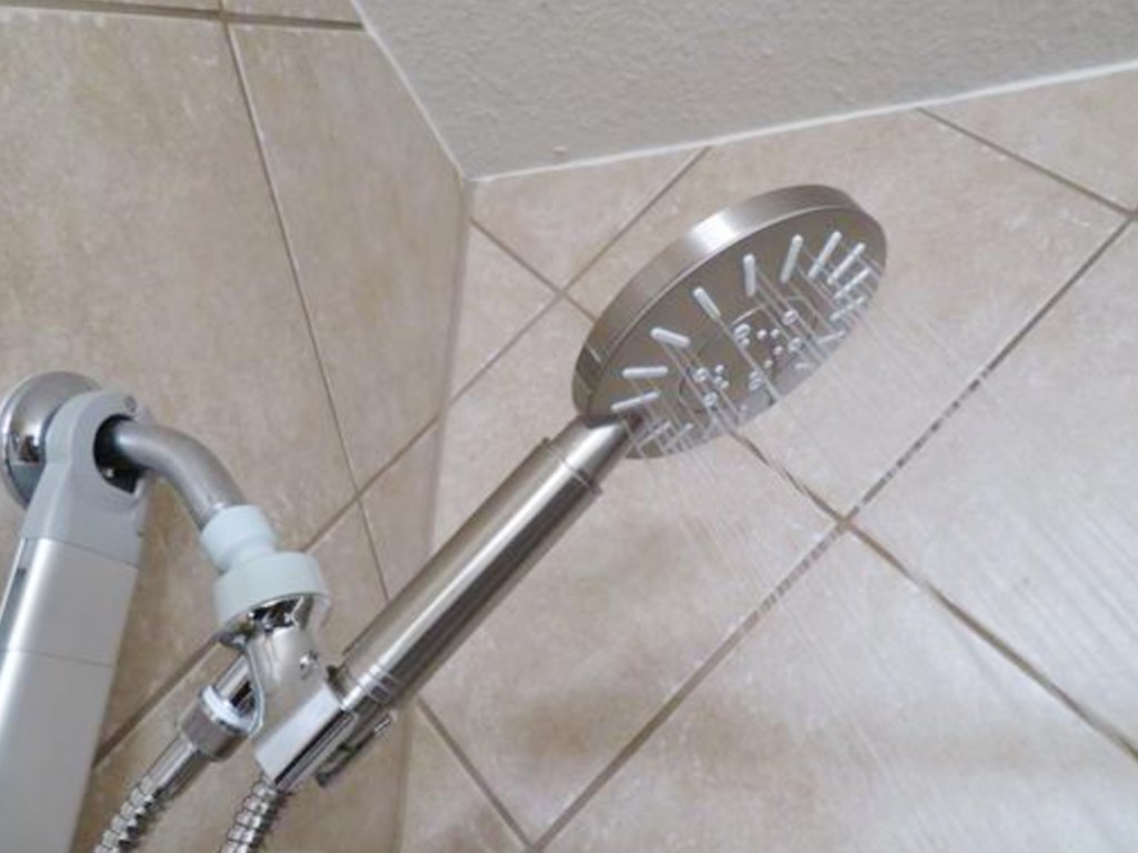 akdy showerhead in bathroom