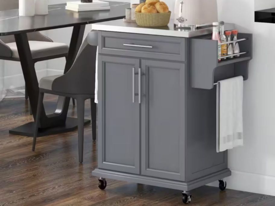  HOMCOM Gray Wood 33 in. Kitchen Island with Drawers in kitchen