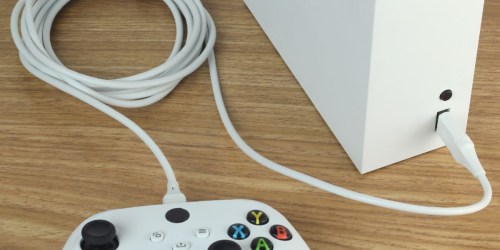Insignia Xbox Play and Charge Kit Just $9.99 on BestBuy.com (Regularly $15)