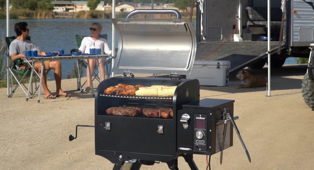Camp Chef Pursuit 20 Pellet Grill / Smoker