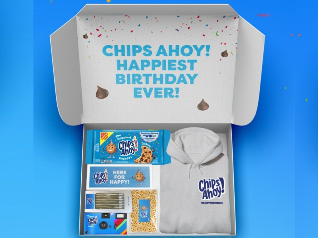 Chips Ahoy prize pack in open box