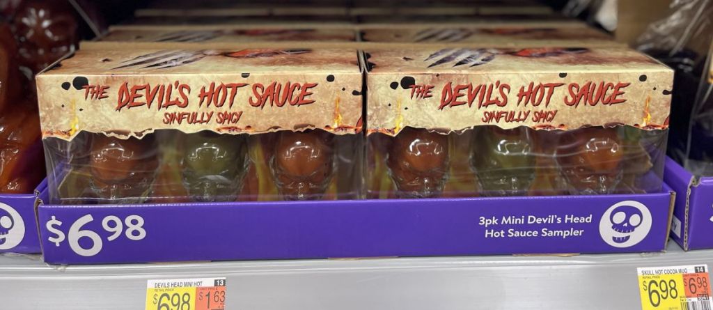 Devil's Hot Sauce packs