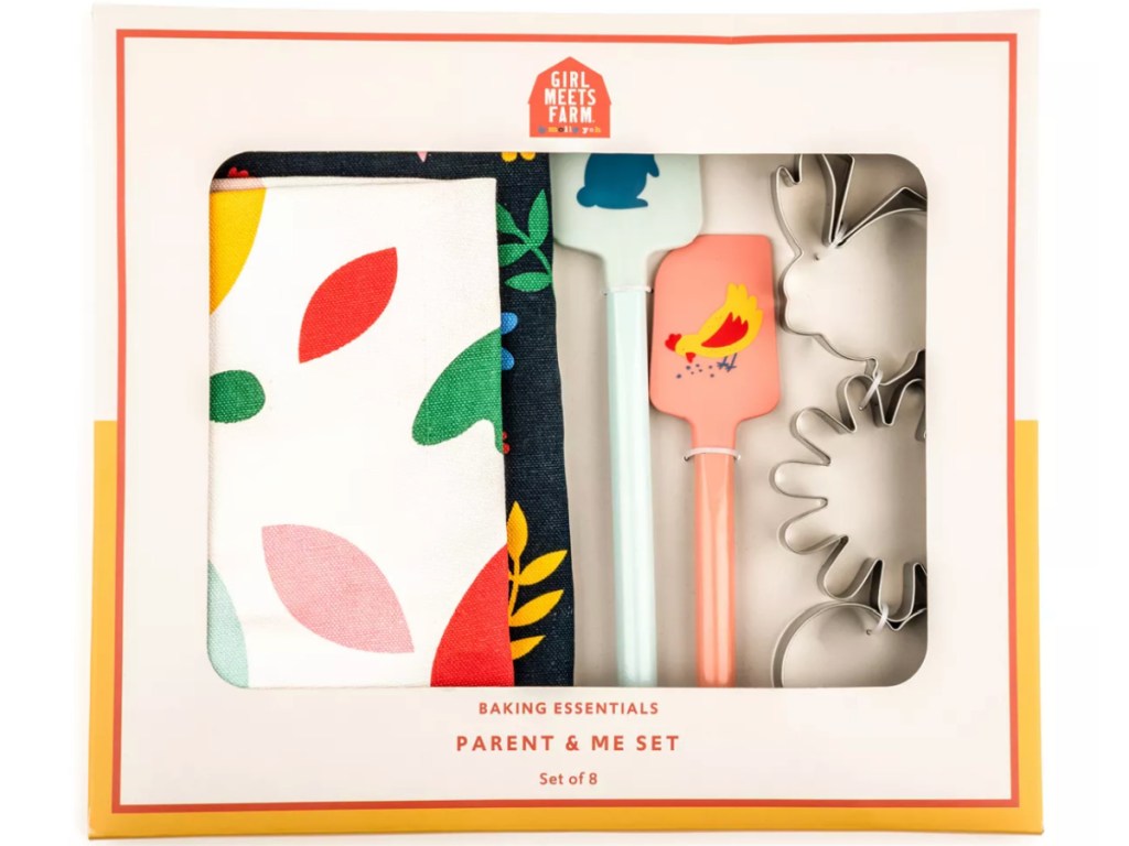 Girl Meets Farm by Molly Yeh 8 Piece Parent & Me Apron Set in the case that it comes in