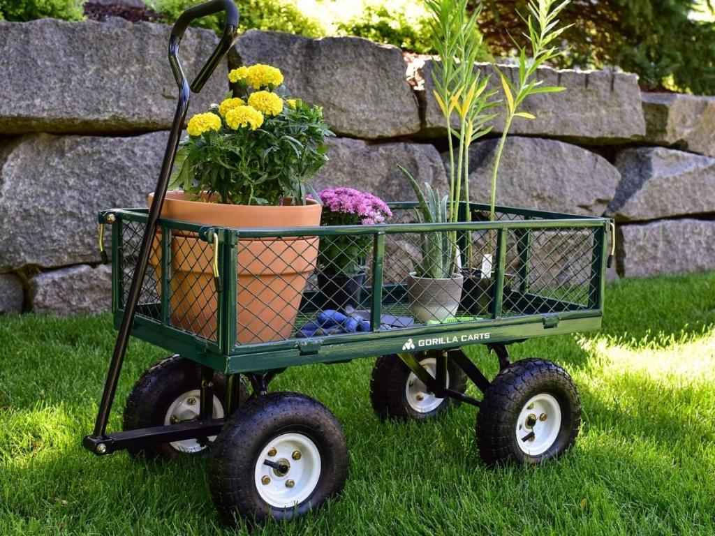 Gorilla Carts 400-Pound Steel Mesh Garden Cart with 10" Tires