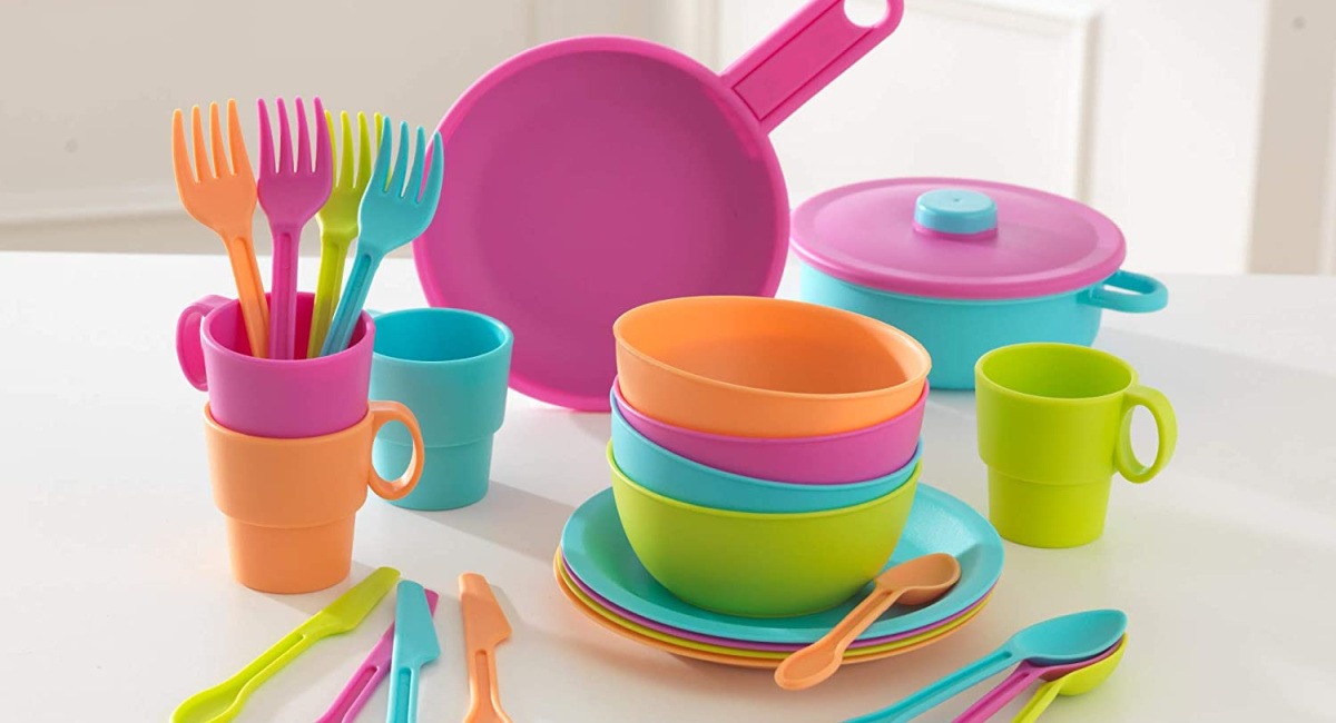 KidKraft Play Cookware 27 Piece Set Only 7 99 On Amazon Over 10 000   Kidkraft Brights Cooking Set 