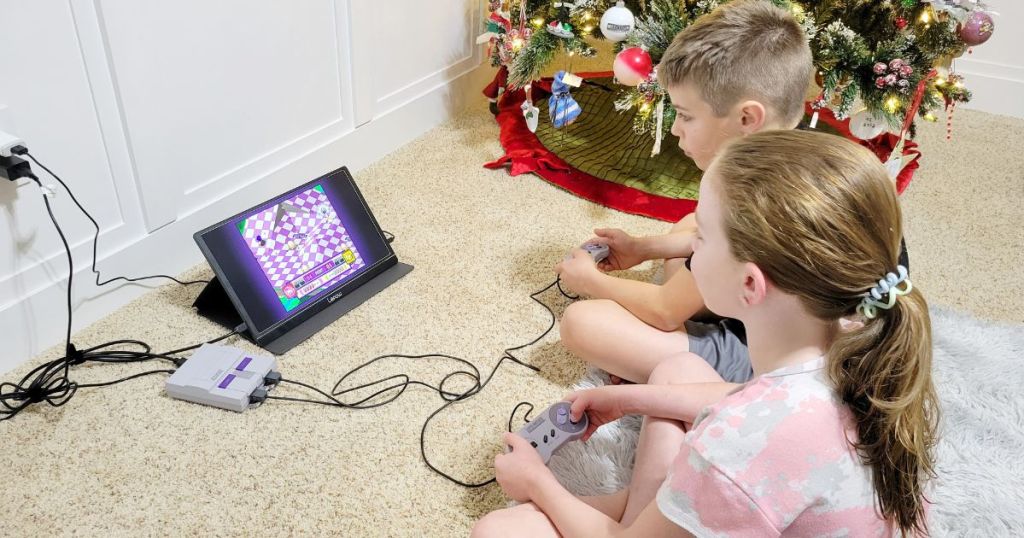 kids playing video game on Lepow portable monitor