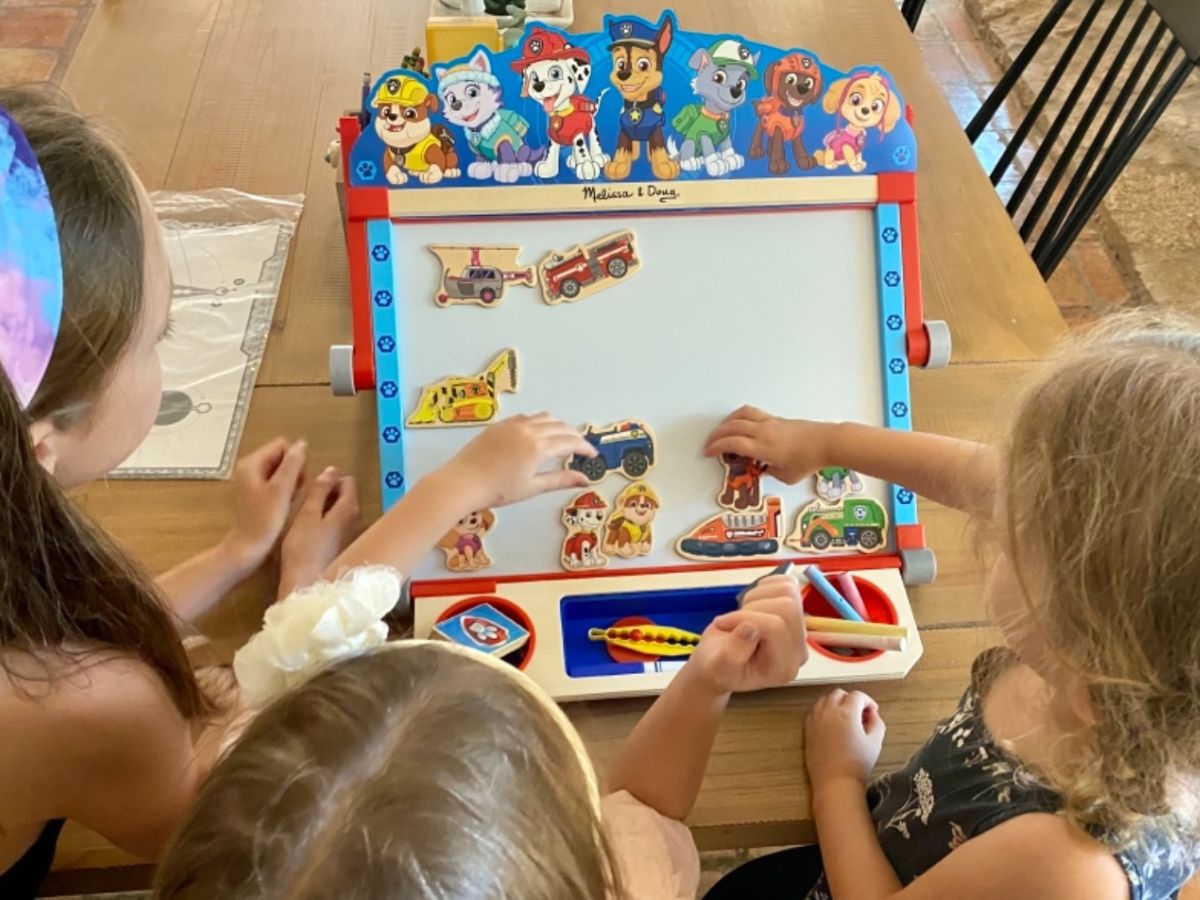 Melissa & Doug PAW Patrol Wooden Double-Sided Tabletop Art Center Easel