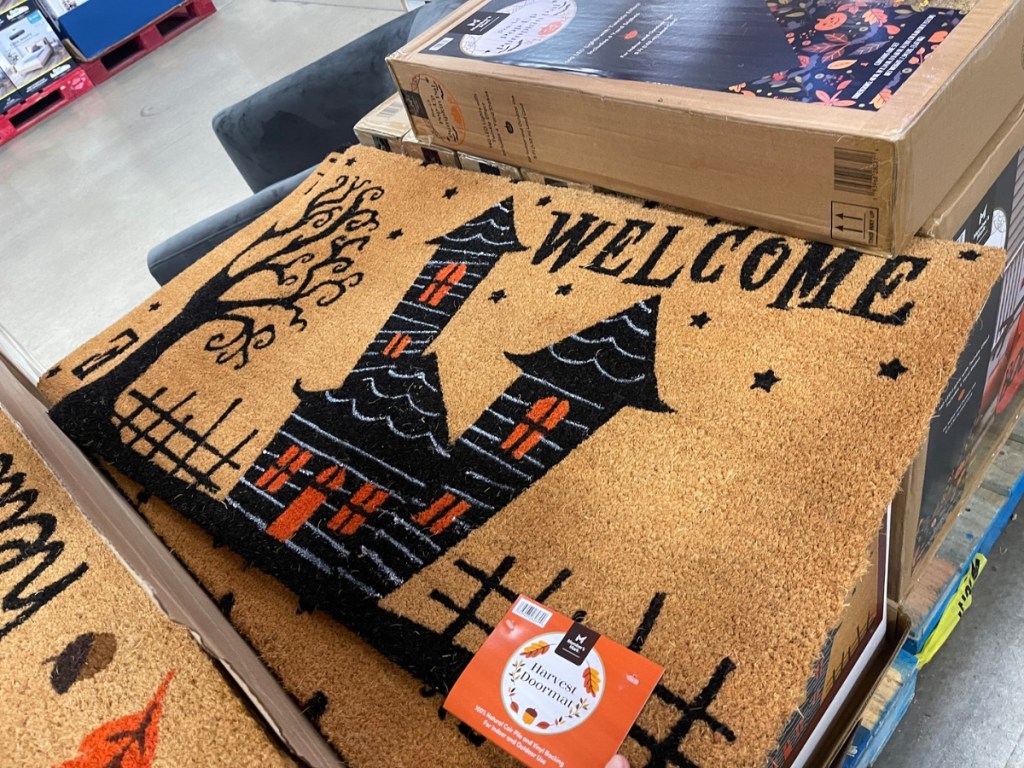 Member’s Mark Welcome Halloween Doormat