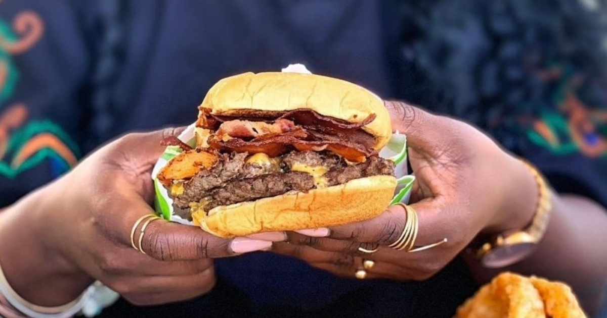 It’s National Hamburger Day! Celebrate w/ These Hot & Juicy Deals