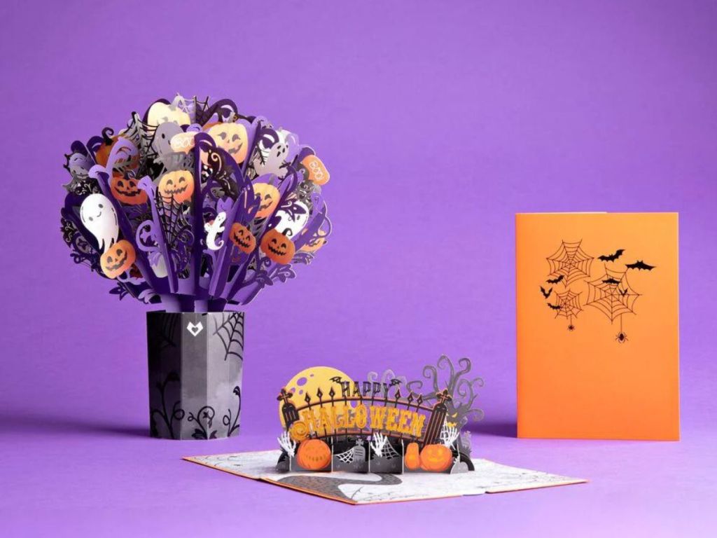 bouqet of halloween popups and halloween pop up cards