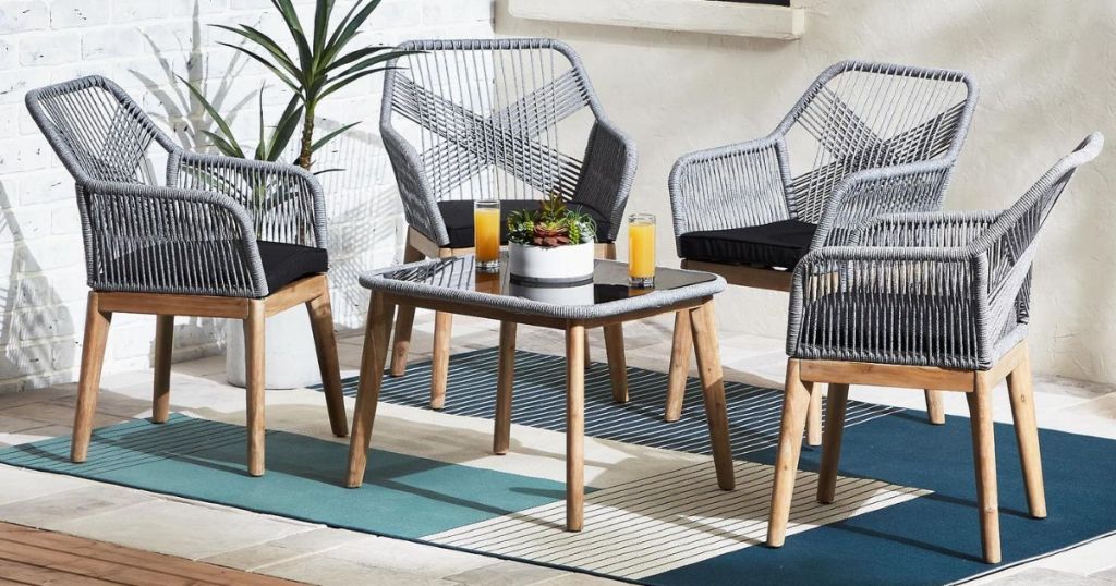 patio table and chairs