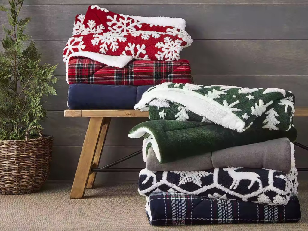 holiday throw blankets