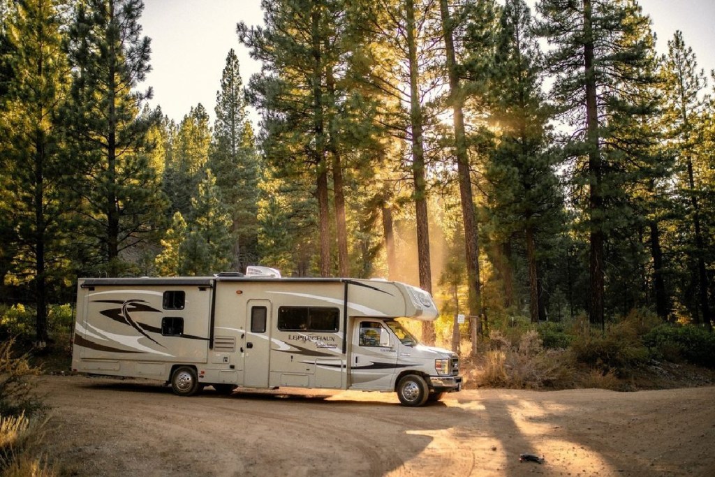 rvshare rv in forest