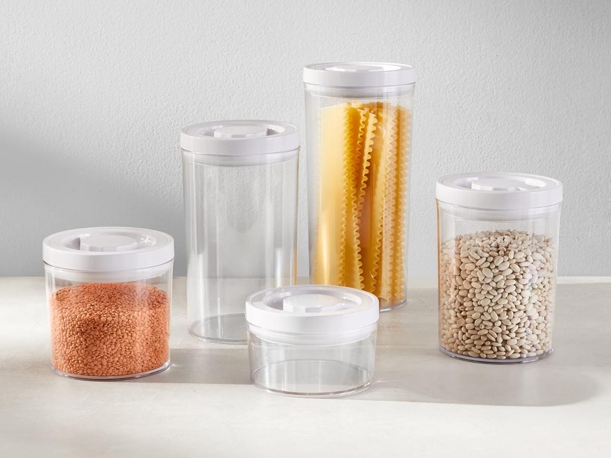Amazon Basics 10-Piece Round Airtight Food Storage Containers