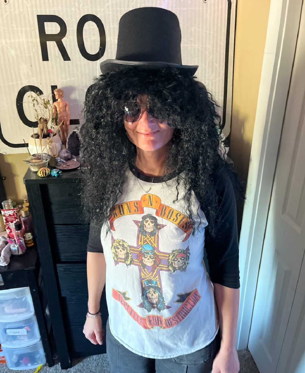 Hips2Save's Angie dressed as Slash, an easy DIY Halloween costume