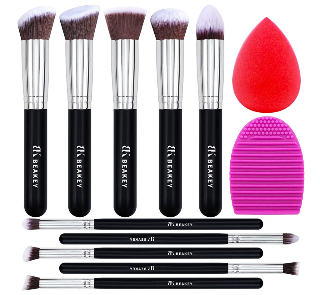 black and silver makeup brush set