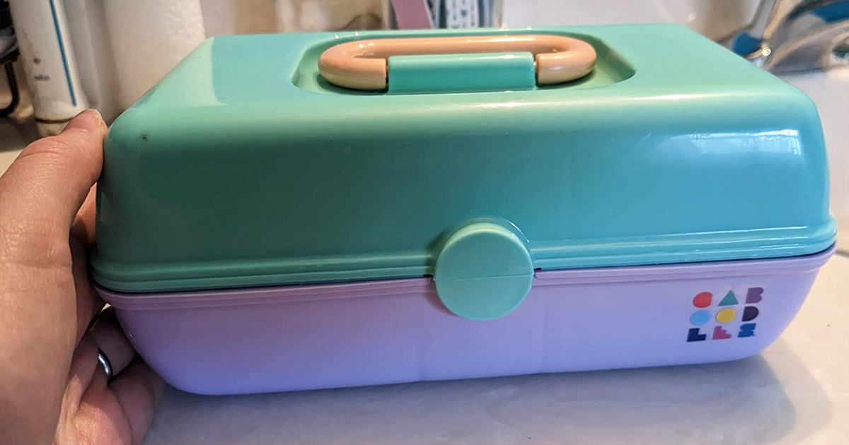 Caboodles Petite Makeup Case Just $9.97 on Amazon (Regularly $15)