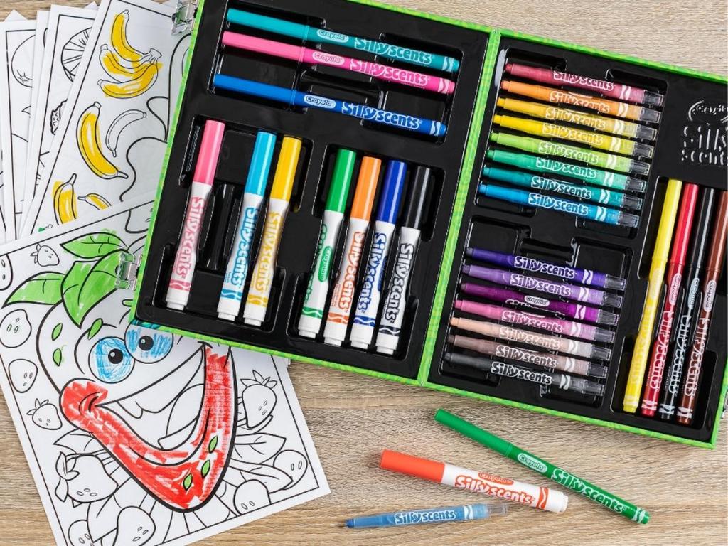  Crayola Silly Scents Mini Inspiration Art Case