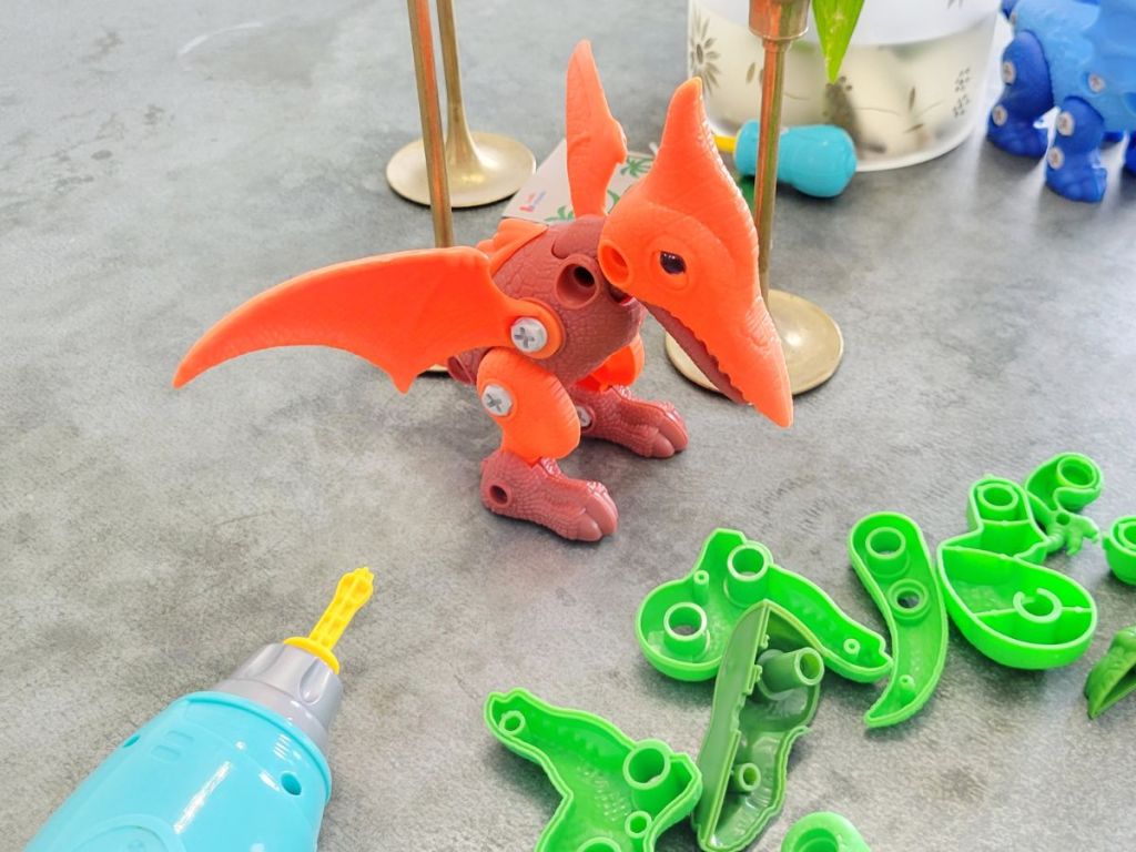 Dinosaur Toy STEM