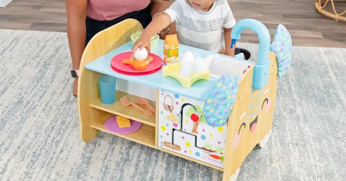 https://hip2save.com/wp-content/uploads/2022/10/Kidkraft-Kitchen.jpg?fit=1200%2C630&strip=all