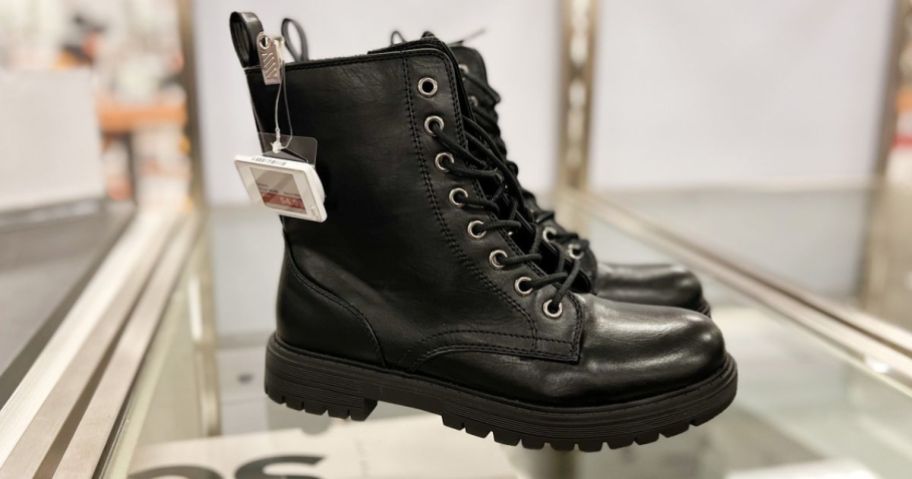 kohl's women's combat boots in black