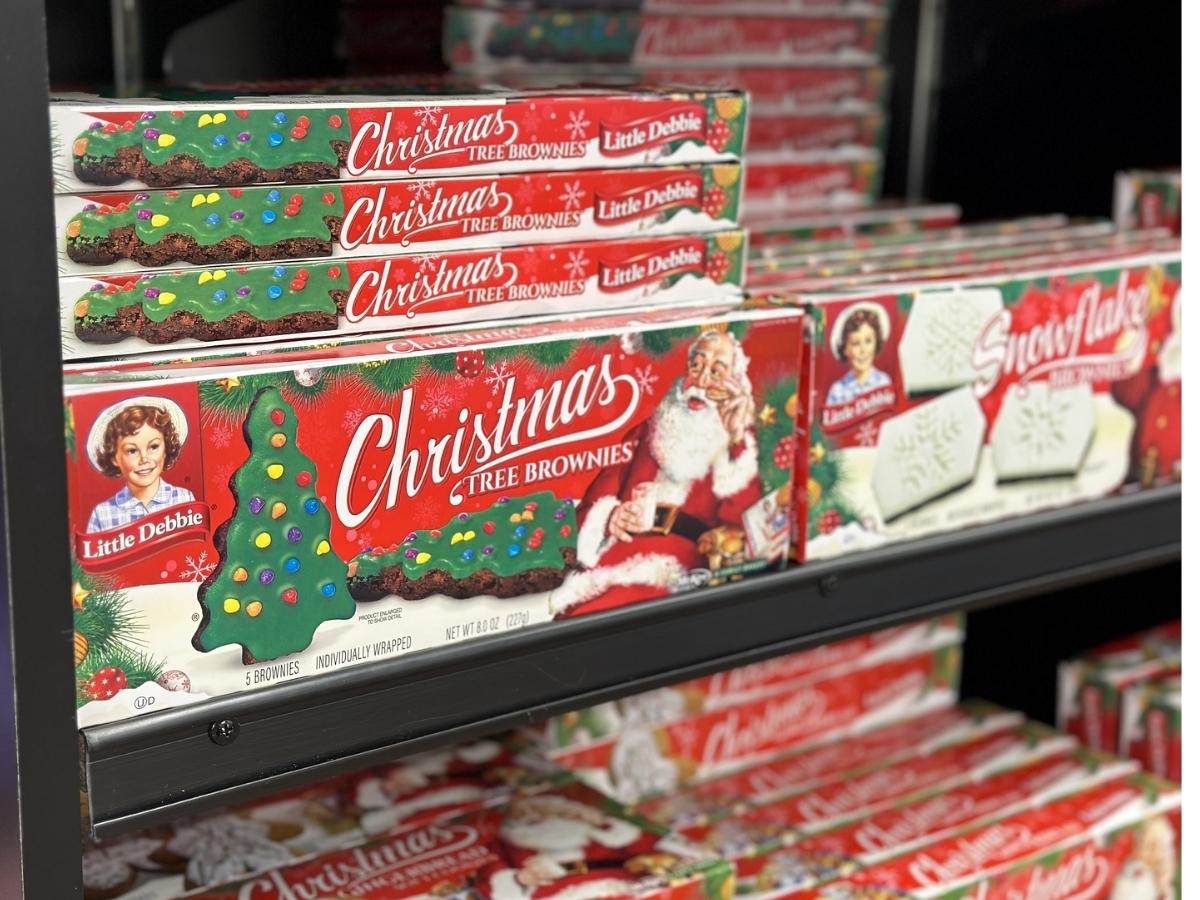 Little Debbie Christmas Tree Cakes Are Back (Check Local Availability ...