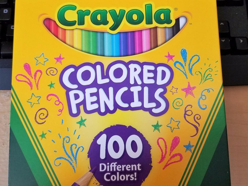 box of 100 colored pencils
