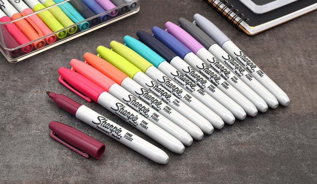 sharpies in a row