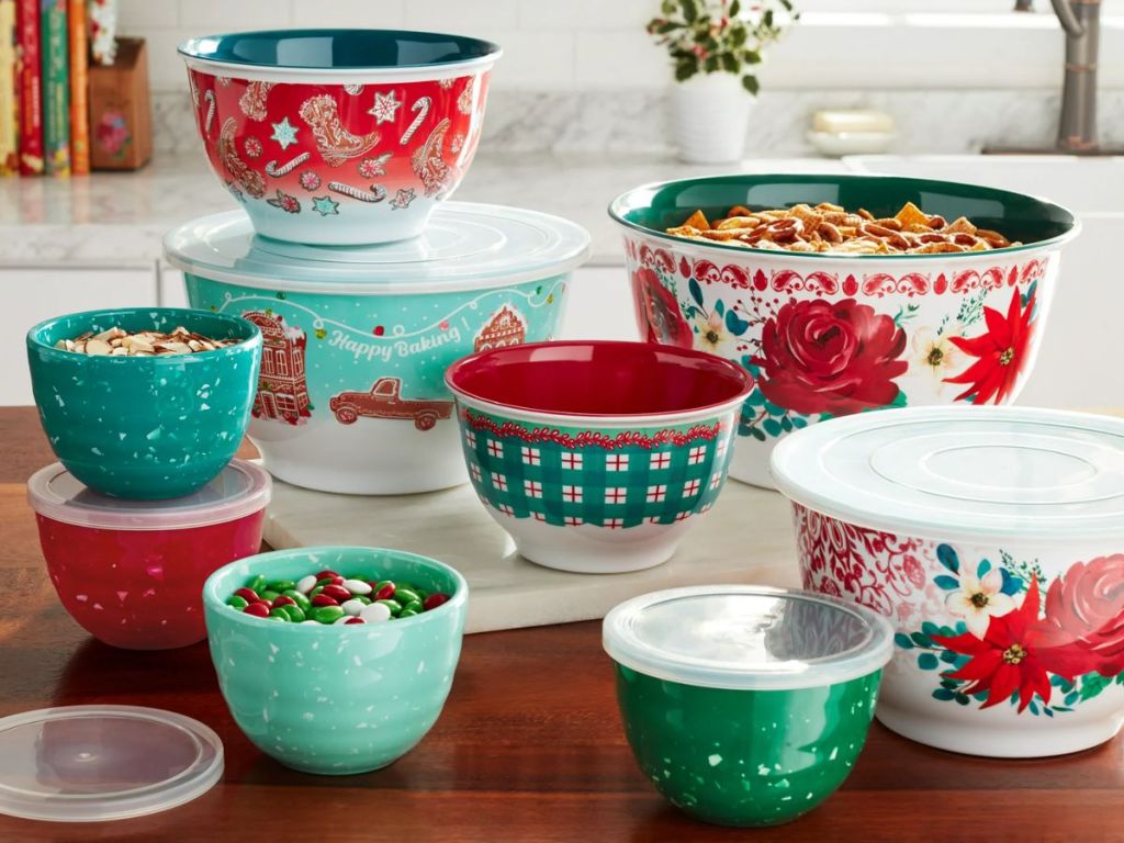 The Pioneer Woman Melamine Mixing Bowl Set with Lids, 18 Piece Set, Wishful Winter 