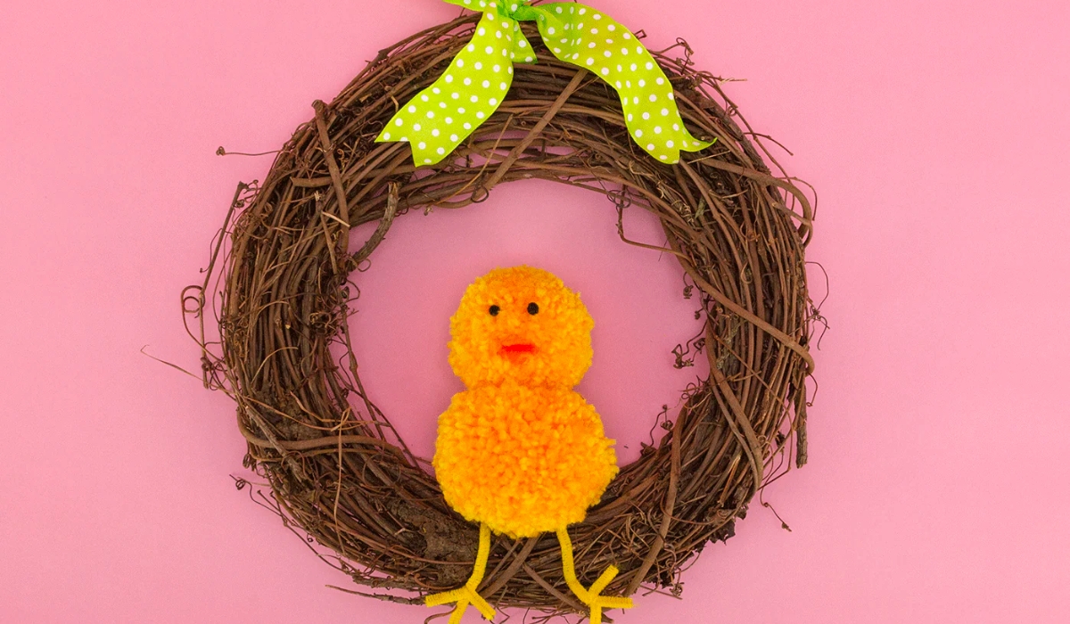 FREE Michaels Kids Club Classes | Make a Chick Wreath on March 26th