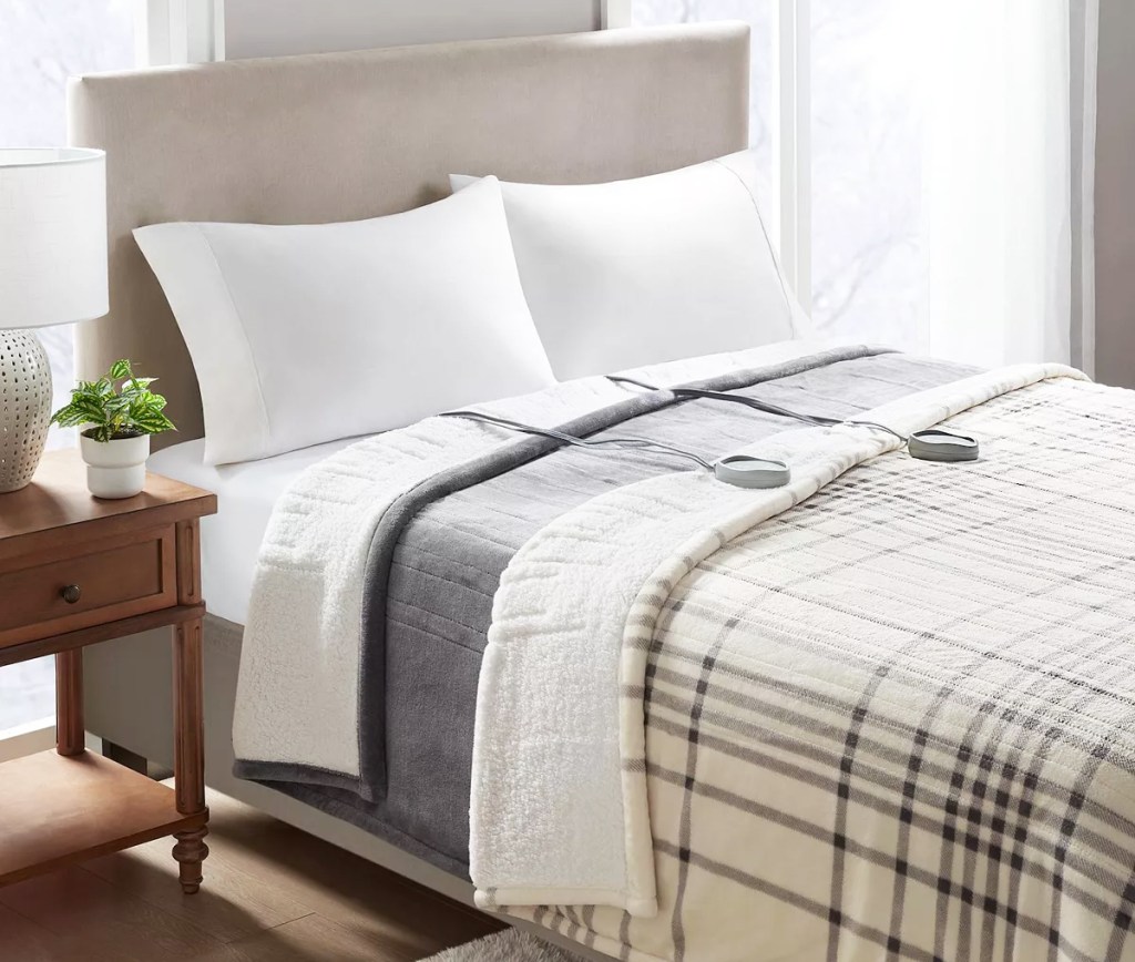 heated blankets on bed